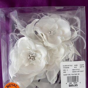 Vera Wang Wedding Dress with Floral Belt Size S